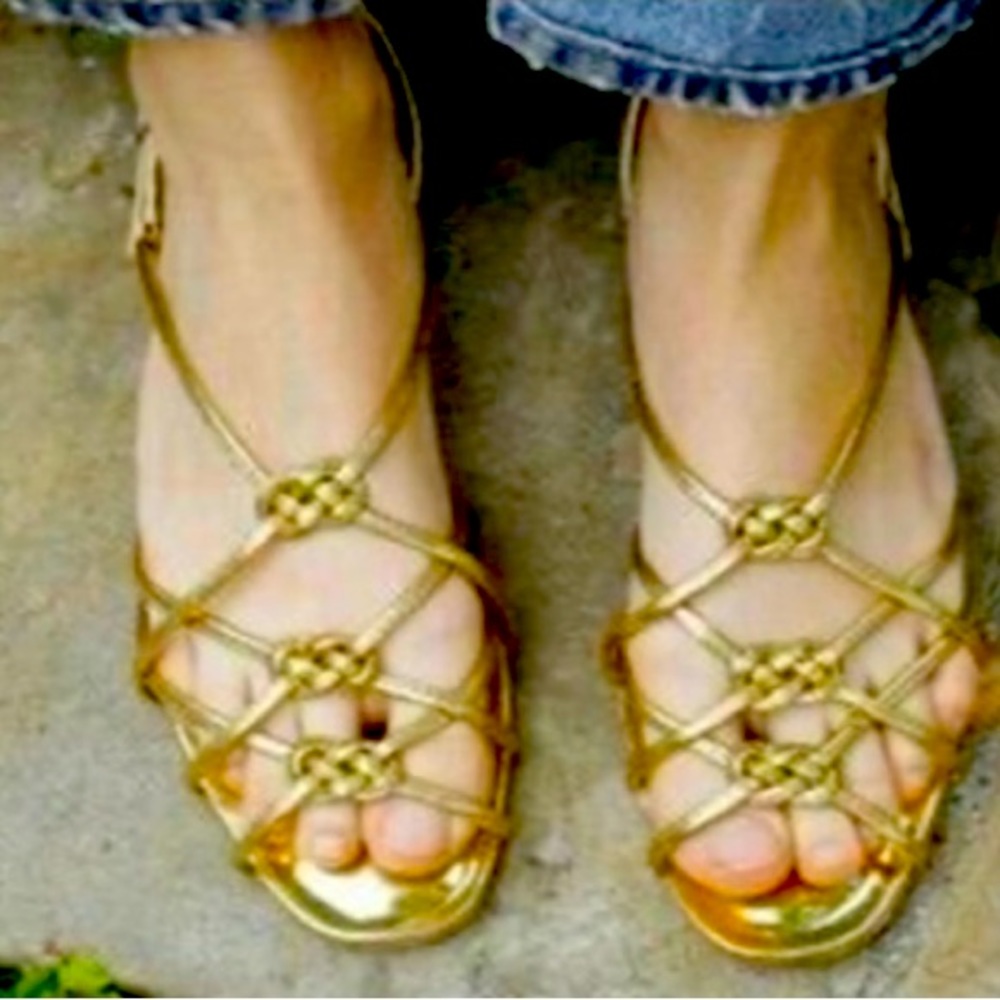 DOEN gold Corsica sandals BRAND NEW & SOLD OUT